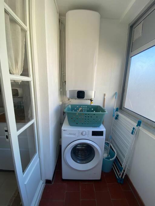 Ferienwohnung Beau T3 Proche Base Navale Et Ecoles Superieures Toulon Exterior foto