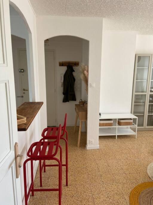 Ferienwohnung Beau T3 Proche Base Navale Et Ecoles Superieures Toulon Exterior foto
